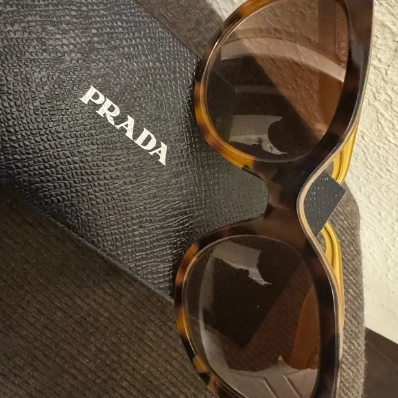 Prada Tortoiseshell and Yellow Sunglasses - Picture 9 of 12